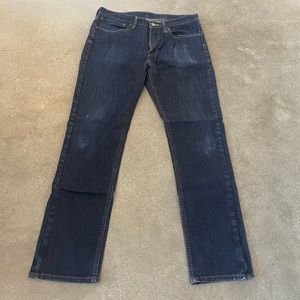 Men's Dark Levi's Jeans